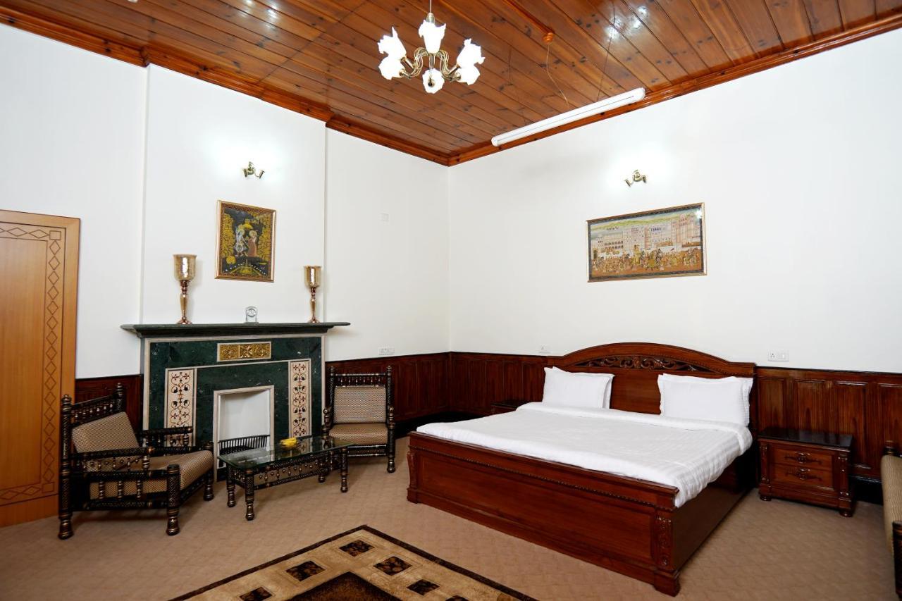 The Edgeworth Bed & Breakfast Shimla Exterior photo